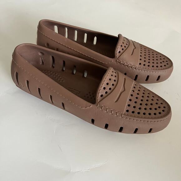 Floafers Country Club Driver 2.0 Boat Shoe Women's 7 Loafer Driftwood Brown - Picture 3 of 8